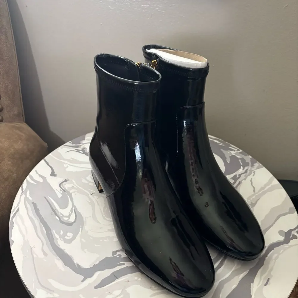 Tory Burch 20 mm Gigi Stretch Booties Ankle Boots Size 7.5 M